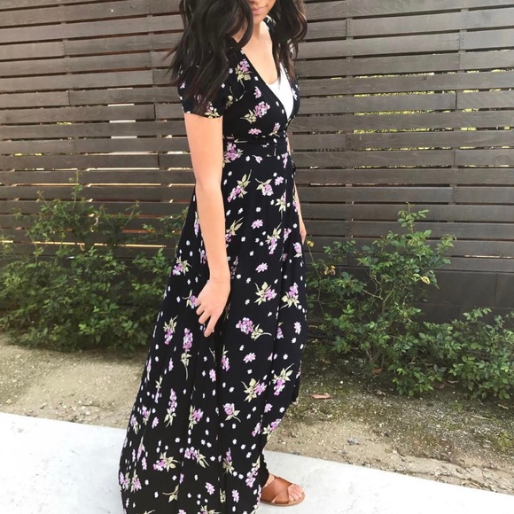 🔥 MIRANDA FLORAL DRESS - Picture 2 of 3